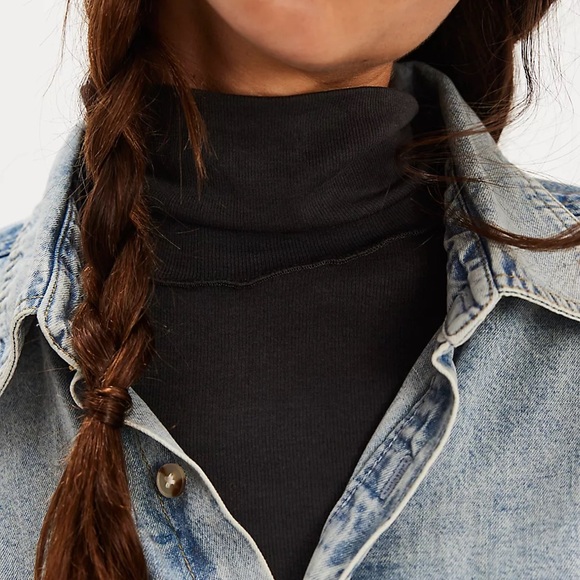 NWTS WE THE FREE TURTLENECK (XL) - Picture 6 of 7